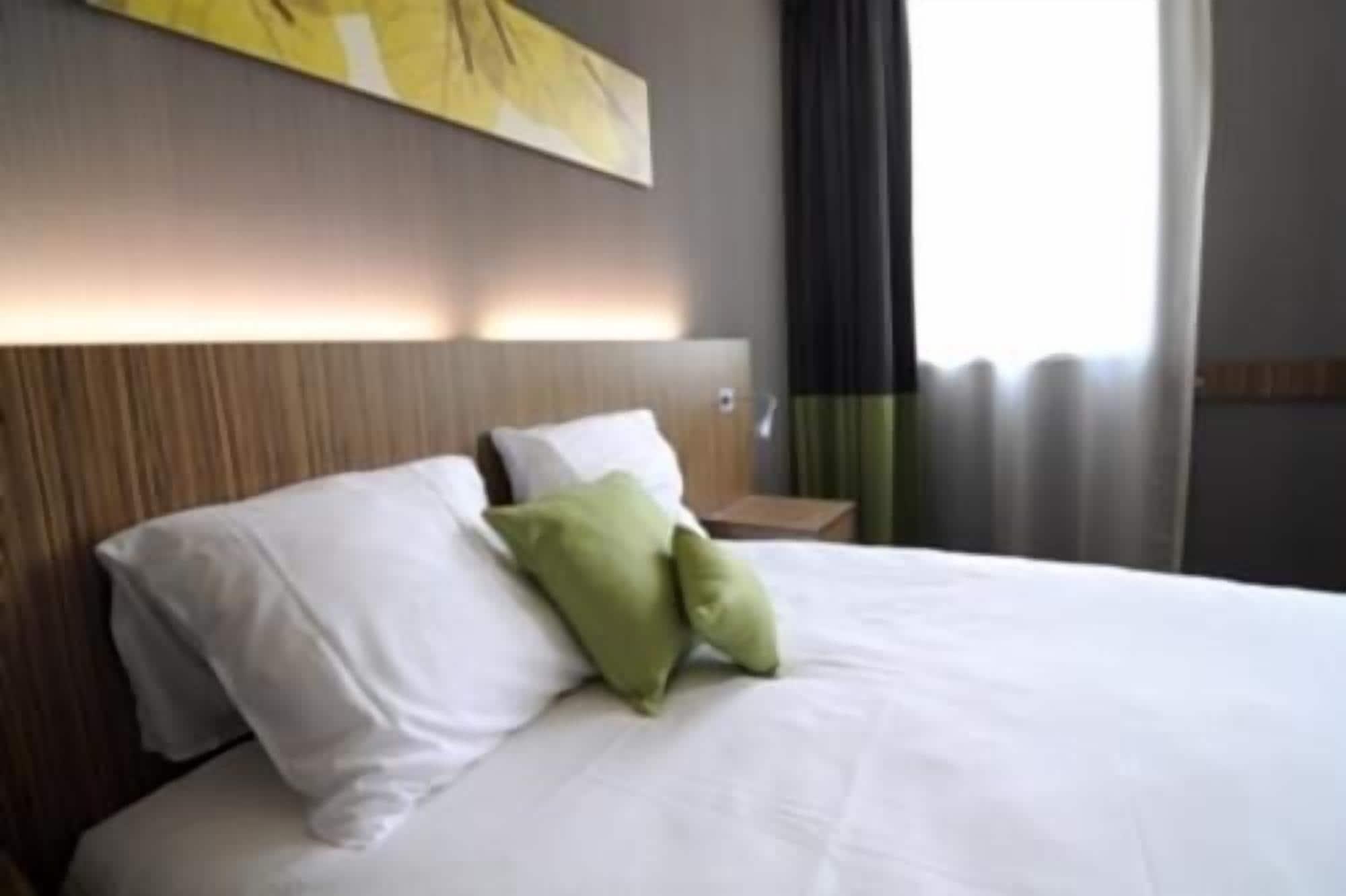 Ruisbroek Best Western Hotel Brussels South מראה חיצוני תמונה